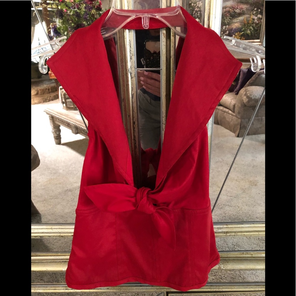 Gorgeous Red Halter Top 💋💄💋